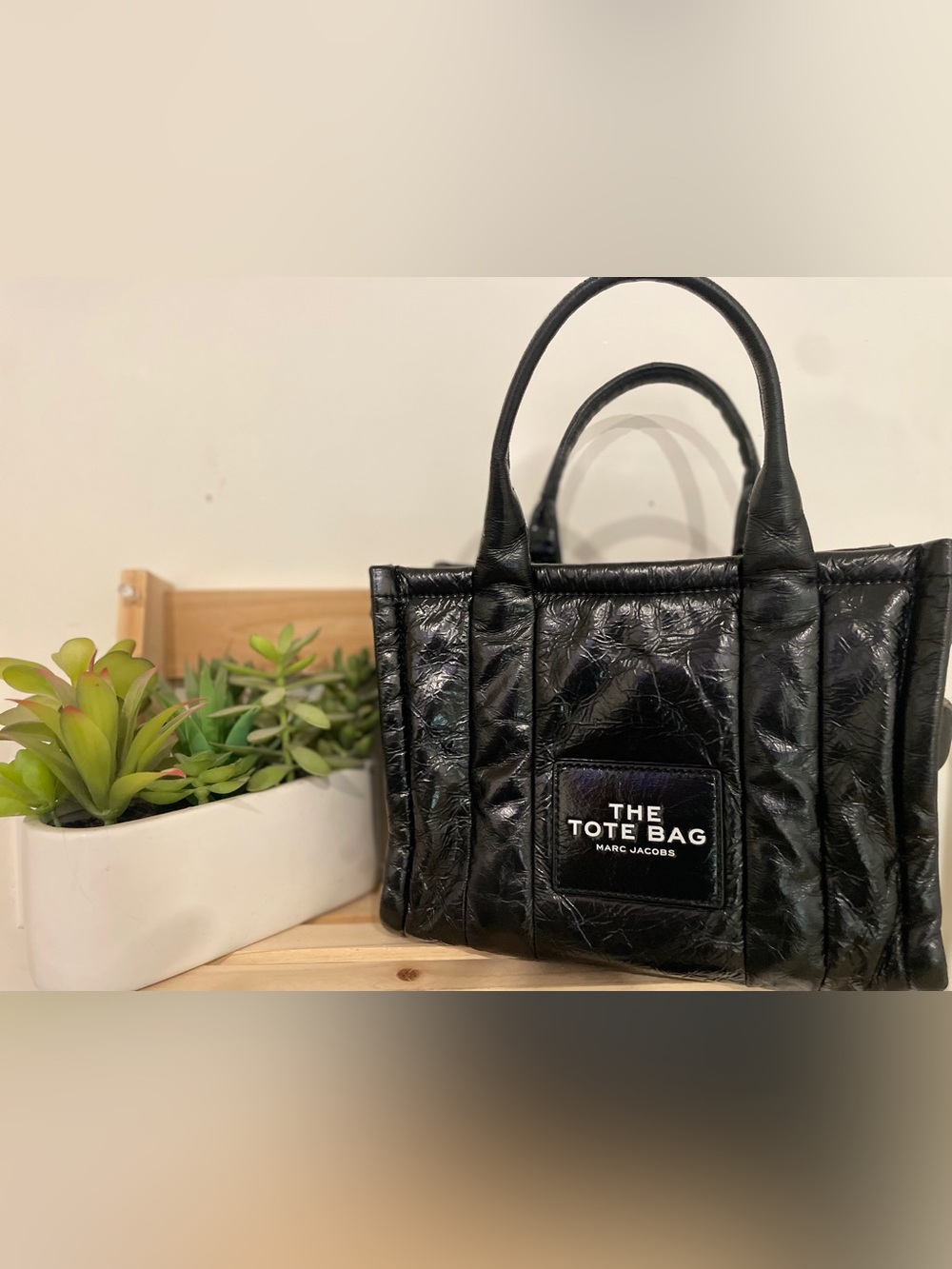 Marc Jacobs The Tote Bag Crinkle Leather